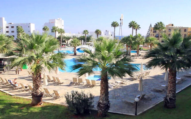 Papantonia Hotel Apartments