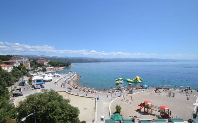 Villa Deni Civray 25842
