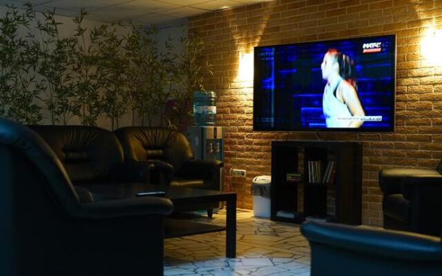 The Bitsa Park Hotel