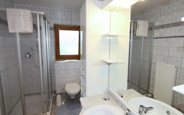 Delightful Apartment in Zell am Ziller With a View