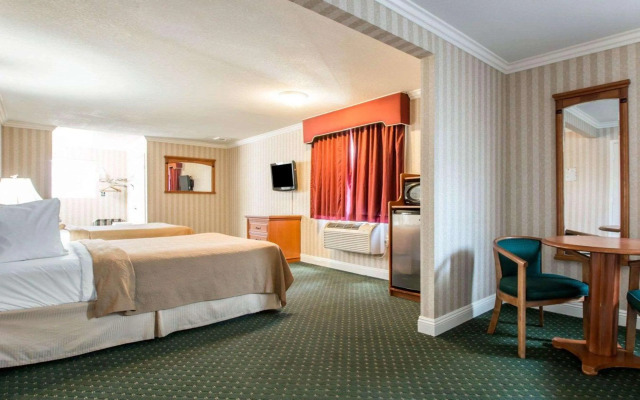 Quality Inn & Suites Anaheim Maingate