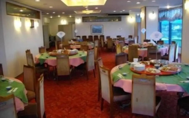 Hotel New Yutaka