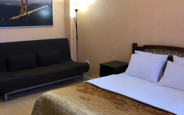 Parallel Hotel