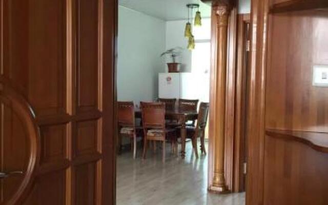 Manzhouli Lake View Guest House