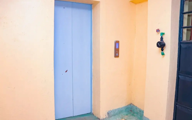 Lux Suites Trm drive Studio Apartments