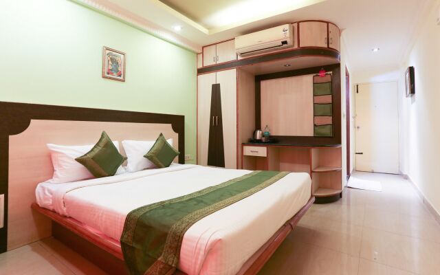 Treebo Trip Grand Regency