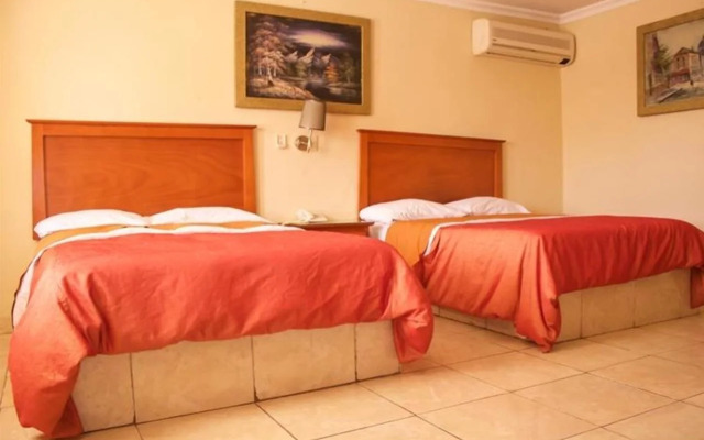 Hotel Posada del Sol Inn