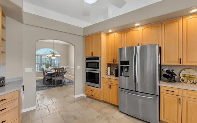 1417 Blue jay Court