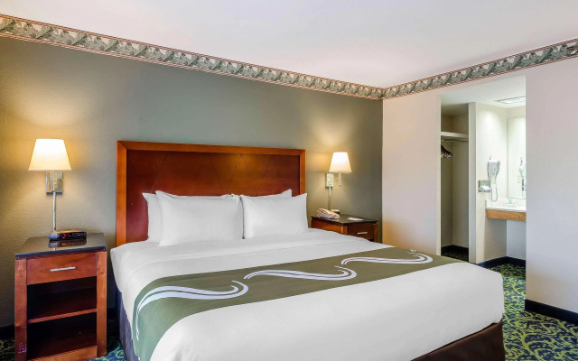Quality Inn & Suites Lexington