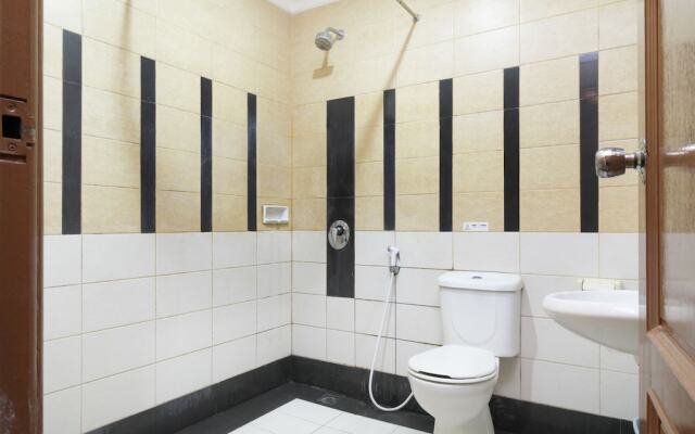 马卡萨艾里帕那库康大道1号酒店(Airy Panakkukang Boulevard 1 Makassar)