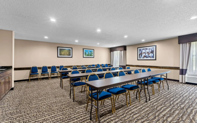 Comfort Inn