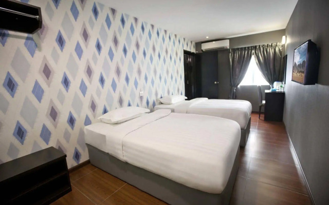OYO 383 V3 Hotel Nusajaya