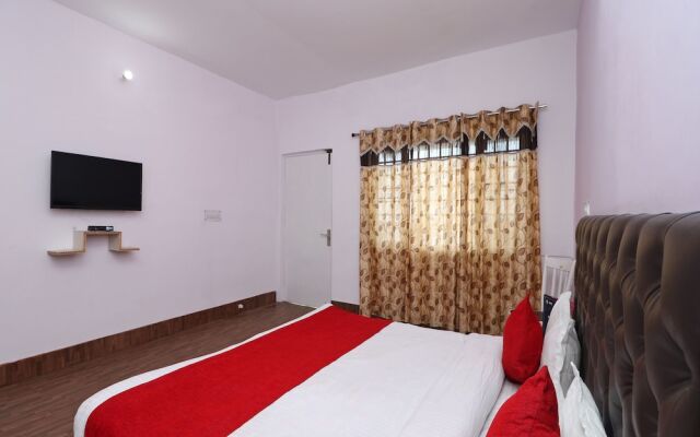 OYO Flagship 15022 Snow Point Inn