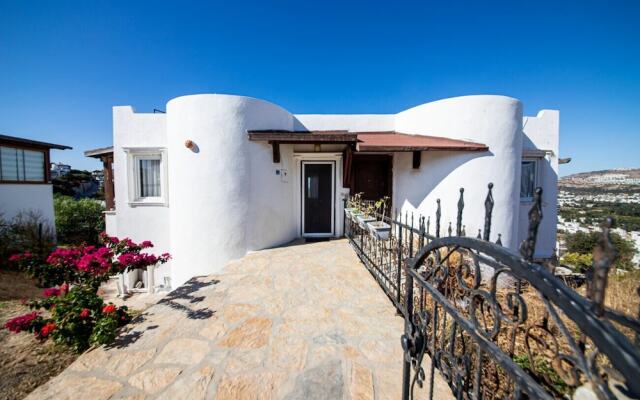 House With Invigorating View in Bodrum