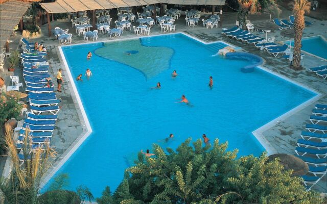 Paphos Gardens Holiday Resort