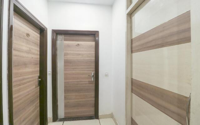 Capital O 77326 Hotel Royal View