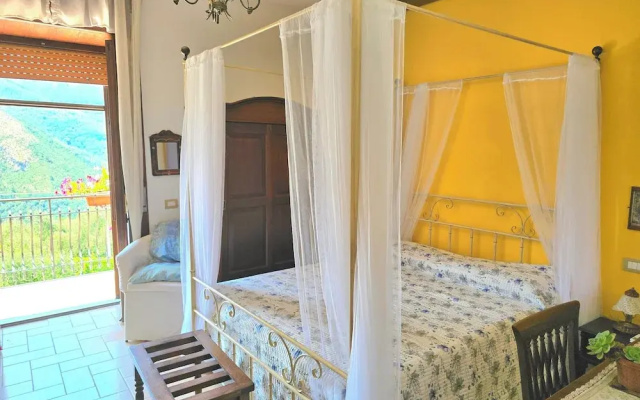 Tramonti Divini Amalfi Country House