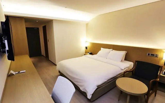 Wonju City Hotel HYEOKSIN