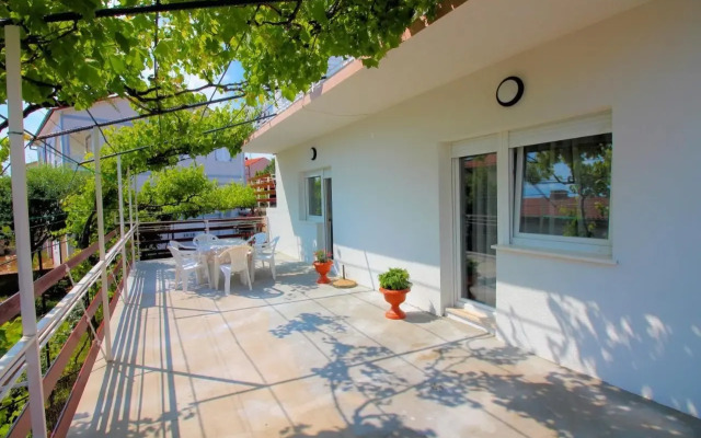 Apartment Grabrova
