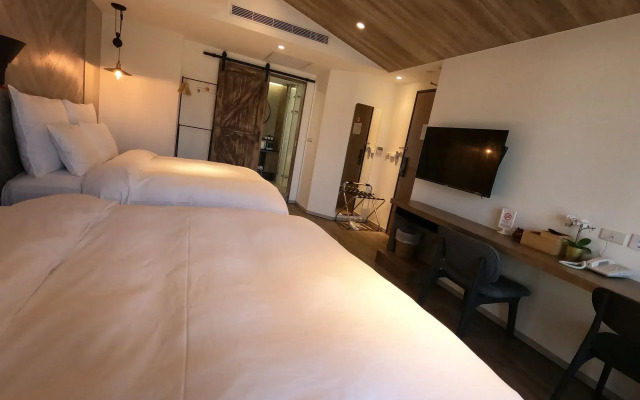 Watermark Hotel Kaohsiung Station