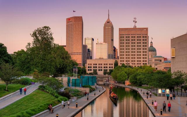 Crowne Plaza Indianapolis-Dwtn-Union Stn