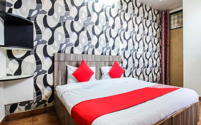 Oyo 24075 Galaxy Guest House