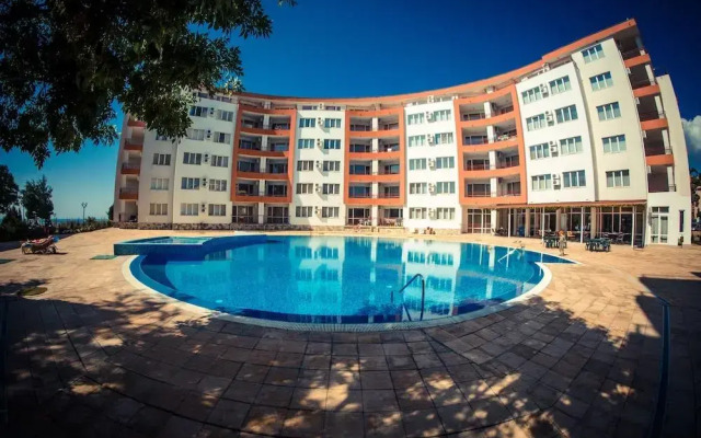 GT Riviera Fort Beach Apartments