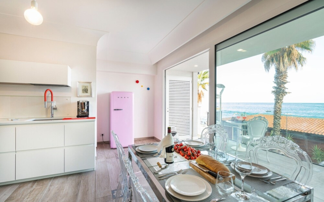 Beautiful Flat With Sea View Terrace - By Beahost Rentals