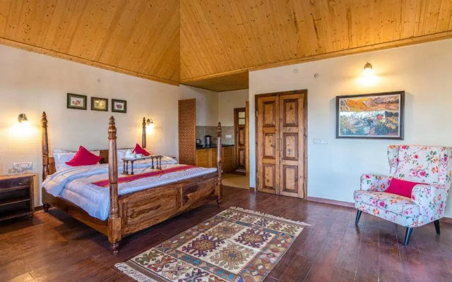 StayVista at Paris Villa