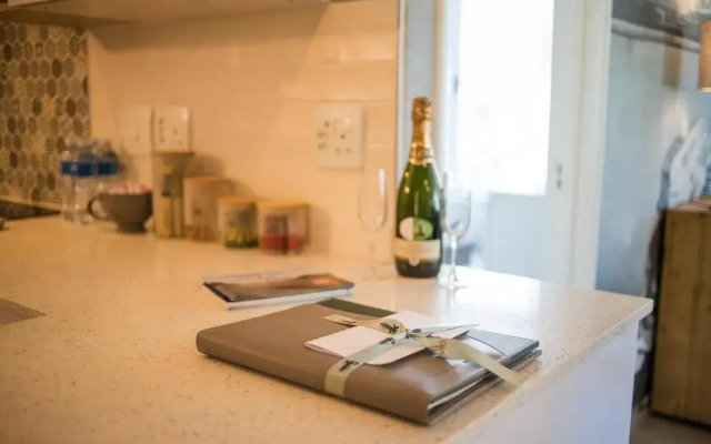 dk villas 2 The Boardwalk - Hout Bay