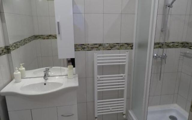 Alabárdos Panzió és Apartmanház