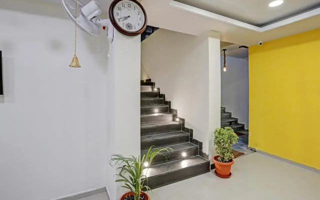 OYO Flagship 70132 Hotel Lemon Grass
