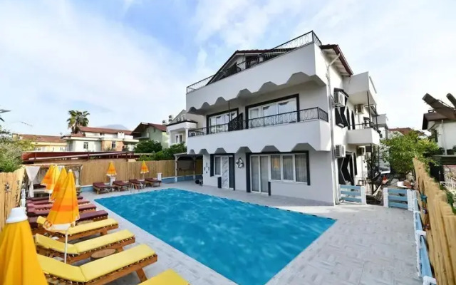 Ocean Life Hotel