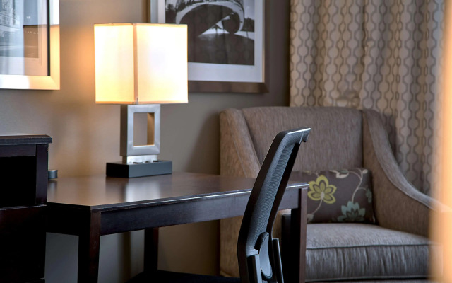 Best Western River North Hotel
