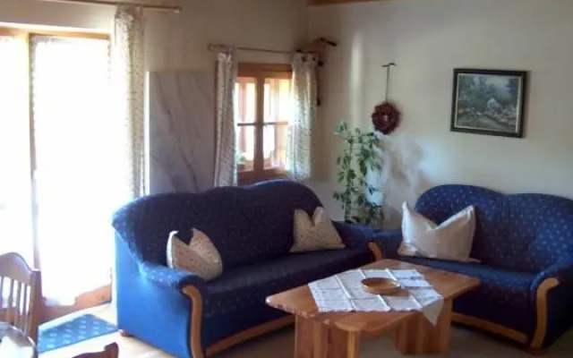 Bayerisches Landhaus bei Passau "Chalet Ilona im Park"