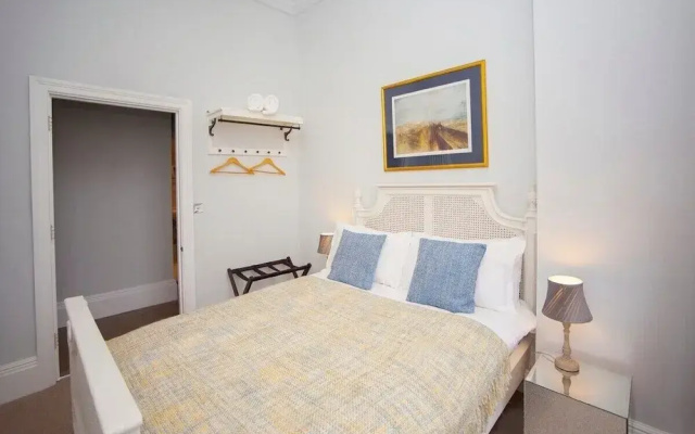 Stylish City Centre Apartment - Bath