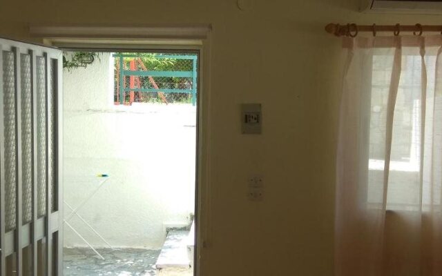 Alkyoni rooms