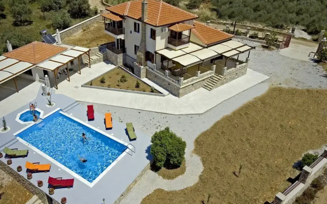 Villa Manolia