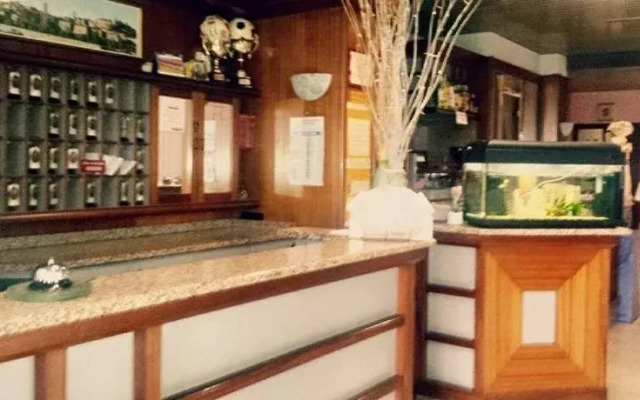Hotel Eden
