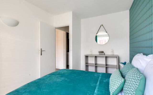 806 Suite Magic, Beautiful APT, Door of Paris