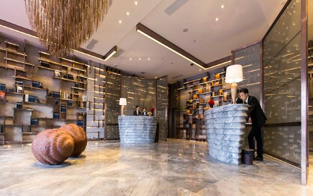 Hotel Conrab (Ganzhou Wanxiang)