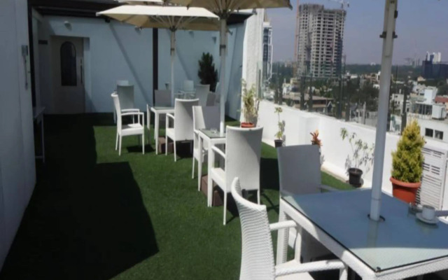 St. Mark's Hotel