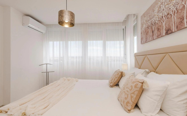 Urban Luxury Apartment