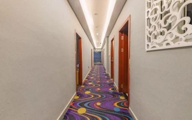 Nanrong Hotel