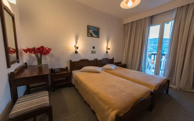 Anthousa Hotel