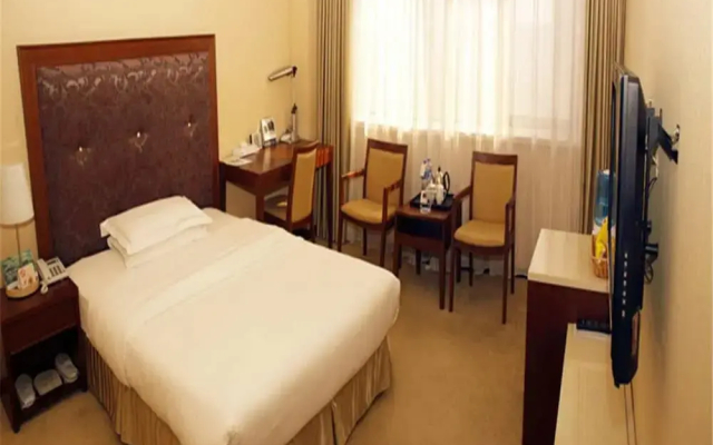 Dalian Royal Hotel
