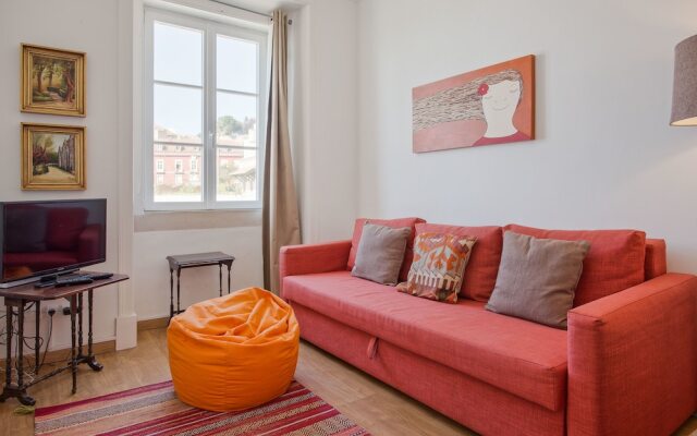 Alfama River View Tailor Made Flat