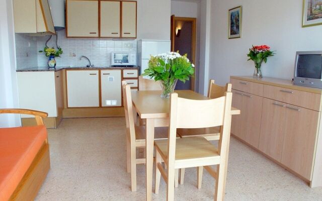 Apartamentos Zeus Sant Jordi