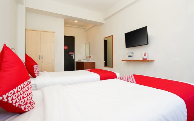 OYO 91964 Menara Rungkut Surabaya