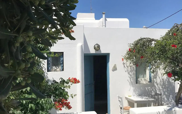 Andriani's Guest House